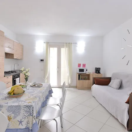 Izzhome New One * Pula